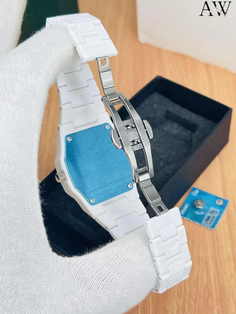 Aura unique design watch